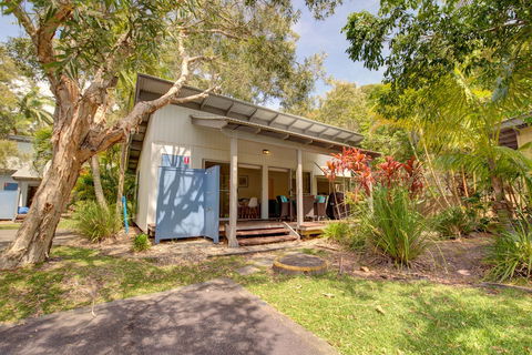 Mobys Beachside Retreat - Accommodation NSW 2