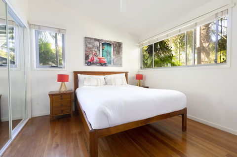 Mobys Beachside Retreat - Accommodation NSW 4