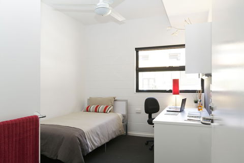 Western Sydney University Village- Parramatta Campus - Accommodation NSW 2