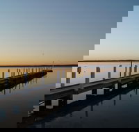Waterfront Retreat at Wattle Point - Accommodation NSW