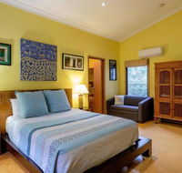 Five Bimba Tractor House - Accommodation NSW