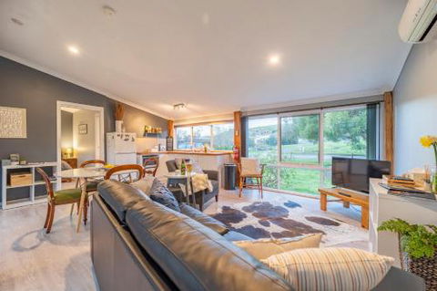 Platypus Waters B & B - Accommodation NSW 5