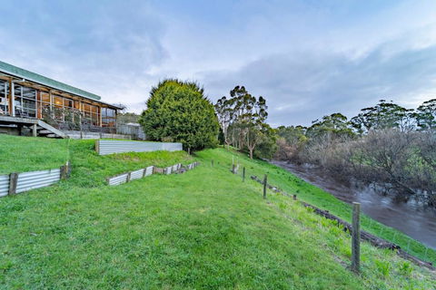 Platypus Waters B & B - Accommodation NSW 3