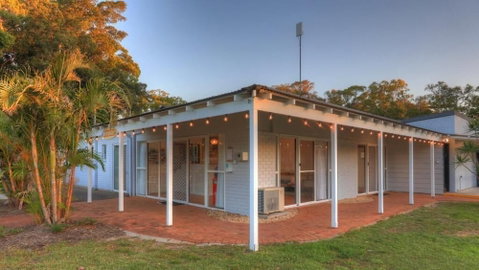 Bays Holiday Park - Accommodation NSW 2