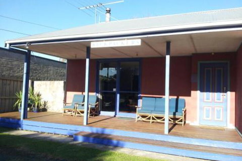 Anglesea Backpackers - Accommodation NSW 0