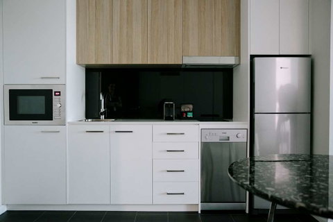 Avenue Hotel Canberra - Accommodation NSW 7