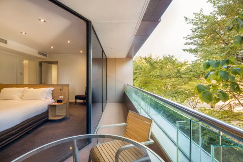 Crowne Plaza Canberra - Accommodation NSW 14