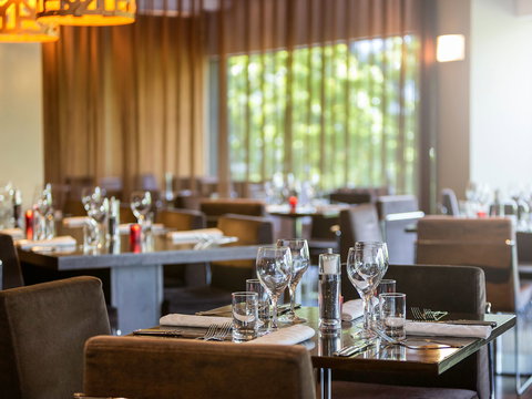 Novotel Canberra - Accommodation NSW 1