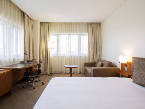 Novotel Canberra - Accommodation NSW 4
