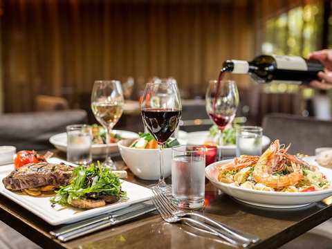Novotel Canberra - Accommodation NSW 9