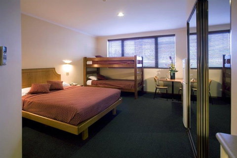 Capital Executive Apt Hotel Canberra - Accommodation NSW 7