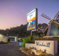 The Big Windmill Motor Lodge - Accommodation NSW