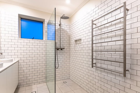 Goldsborough Place - Accommodation NSW 4