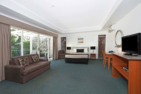Comfort Inn & Suites Northgate Airport - Accommodation NSW 6