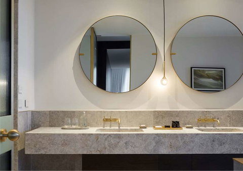 Eos by SkyCity - Accommodation NSW 2