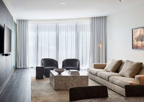 Eos by SkyCity - Accommodation NSW 10