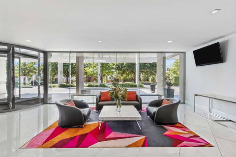 Adina Serviced Apts Canberra Dickson - Accommodation NSW 3