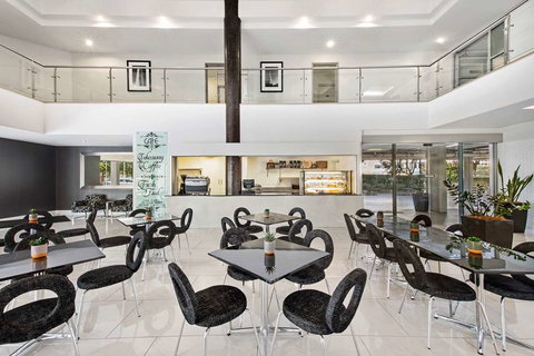 Adina Serviced Apts Canberra Dickson - Accommodation NSW 16