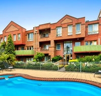 Comfort Apartments Royal Gardens - Accommodation NSW
