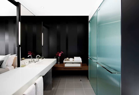 Crown Metropol Melbourne - Accommodation NSW 4