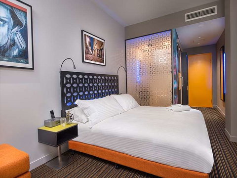 The Constance - Accommodation NSW 3