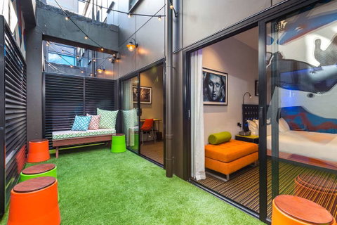 The Constance - Accommodation NSW 15