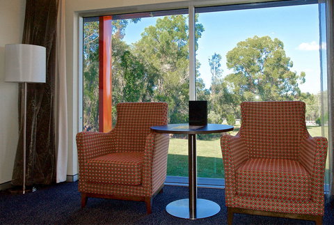 Alexandra Hills Hotel - Accommodation NSW 2
