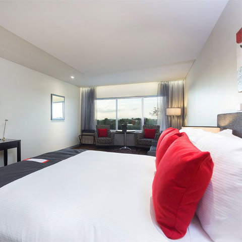 Alexandra Hills Hotel - Accommodation NSW 4