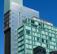 Meriton Suites World Tower - Accommodation NSW