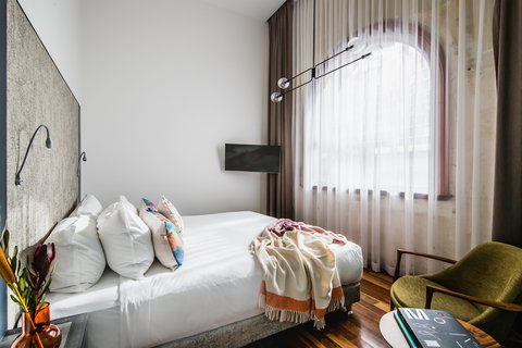 The Old Clare Hotel - Accommodation NSW 5