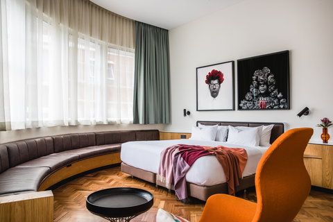 The Old Clare Hotel - Accommodation NSW 15