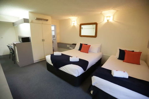 Emerald Central Hotel - Accommodation NSW 5