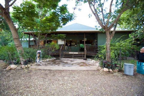 Adels Grove Camping Park Hotel - Accommodation NSW 0