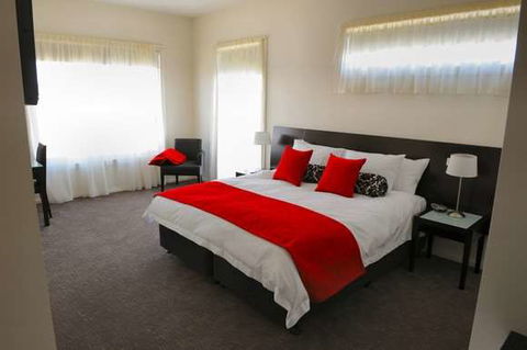 York Cove - Accommodation NSW 1