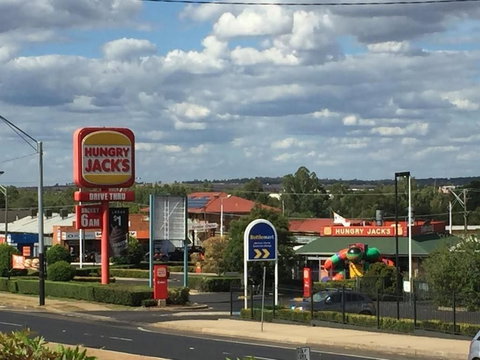 Across Country Motel & Svcd Apts - Accommodation NSW 1