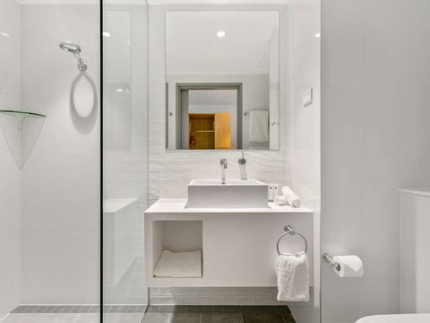 Rydges Gold Coast Airport - Accommodation NSW 2