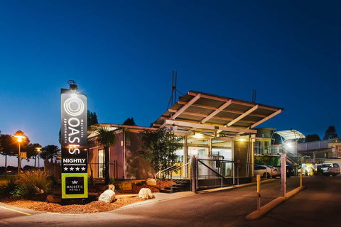 Majestic Oasis Apartments - Accommodation NSW 0