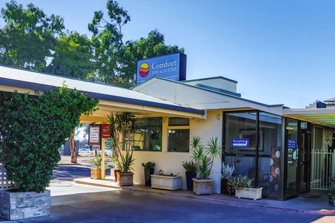 Comfort Inn Augusta Westside - Accommodation NSW 1