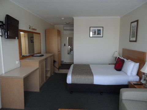 Admiralty Inn - Accommodation NSW 7