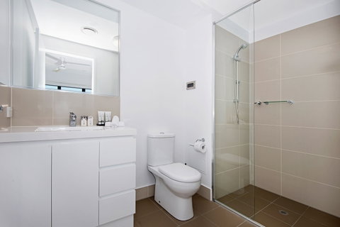 Allure Hotel and Apartments - Accommodation NSW 7