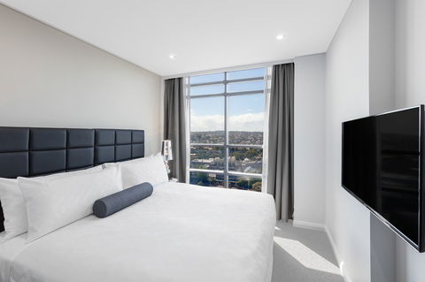 Meriton Serviced Apartments North Sydney - Accommodation NSW 7