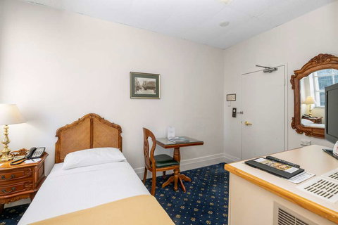 Castlereagh Boutique Hotel, Ascend - Accommodation NSW 3