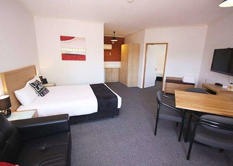 Comfort Inn Lady Augusta - Accommodation NSW 4