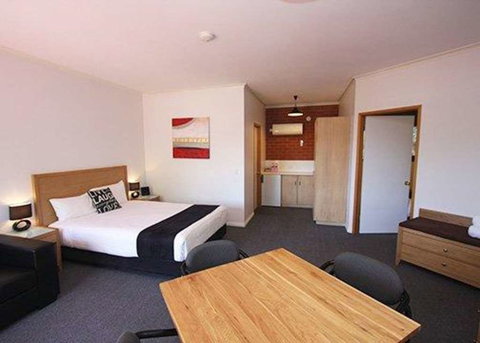 Comfort Inn Lady Augusta - Accommodation NSW 5