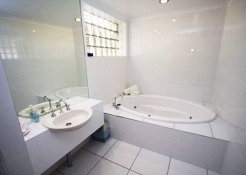 Comfort Inn Lady Augusta - Accommodation NSW 10