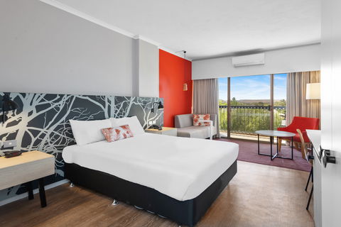 The Plaza Hotel Kalgoorlie - Accommodation NSW 2