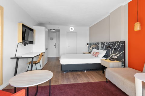 The Plaza Hotel Kalgoorlie - Accommodation NSW 4