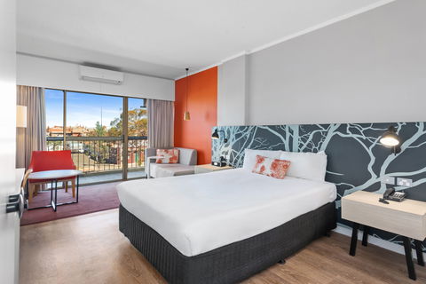 The Plaza Hotel Kalgoorlie - Accommodation NSW 5
