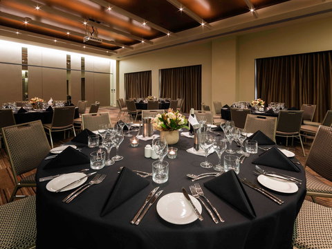 Pullman Hotel at Sydney Olympic Park - Accommodation NSW 9