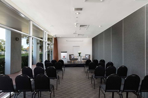 Rydges Bankstown - Accommodation NSW 7